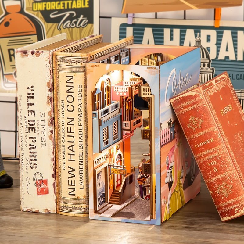 📖Havana Stroll Book Nook 3D Wooden Puzzle-J