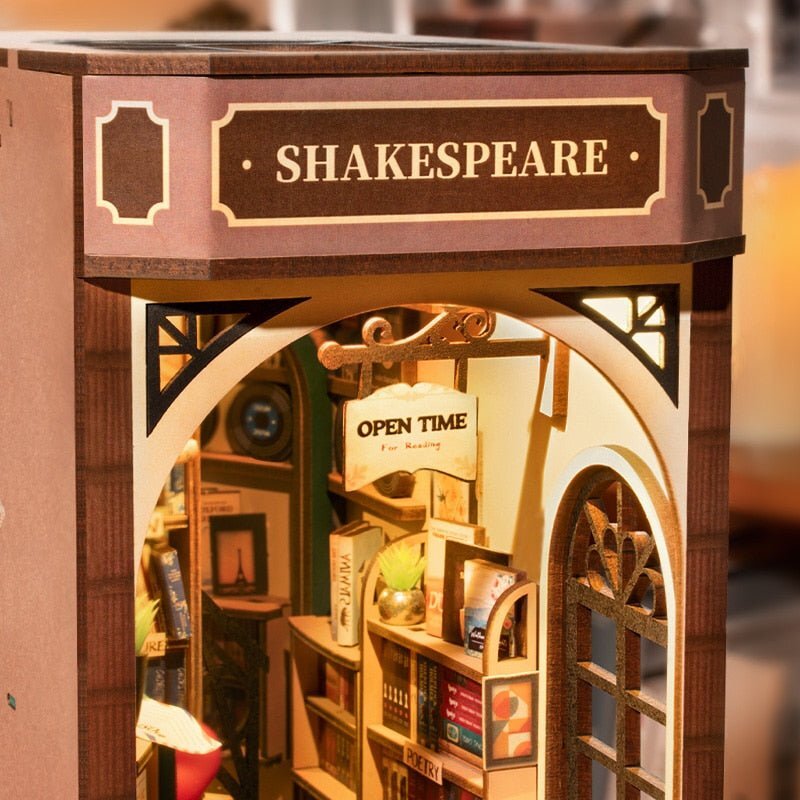 📖Shakespeare Bookstore DIY Book Nook Kit-J