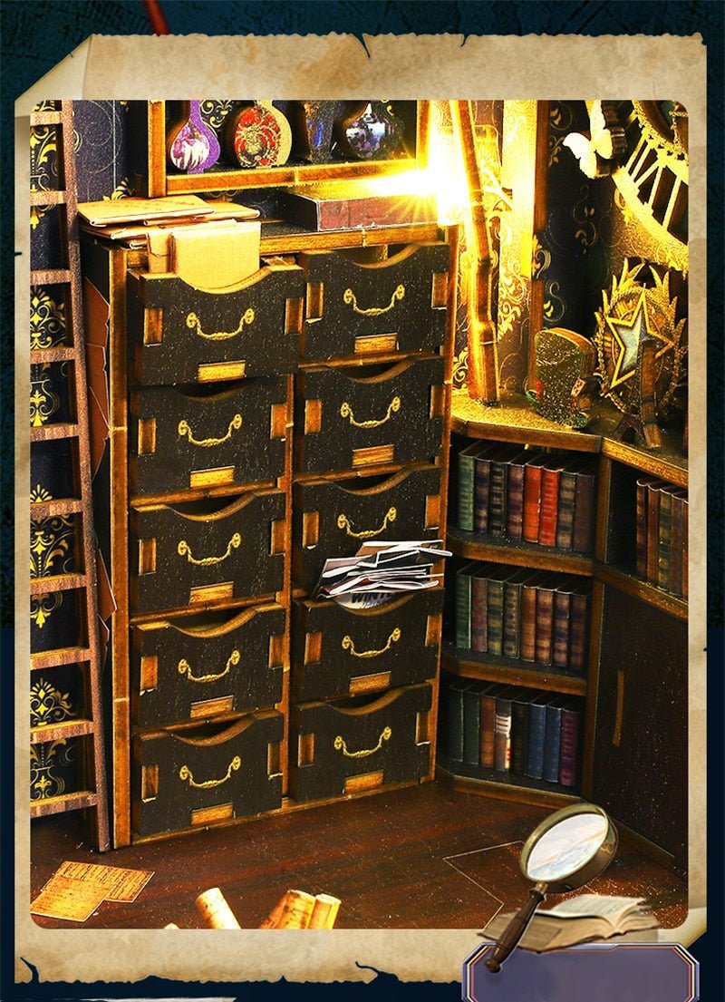 📖Famous Detective Agency Book Nook Kit-J