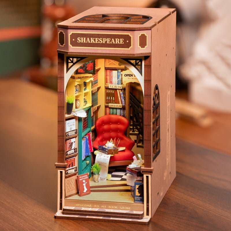 📖Shakespeare Bookstore DIY Book Nook Kit-J