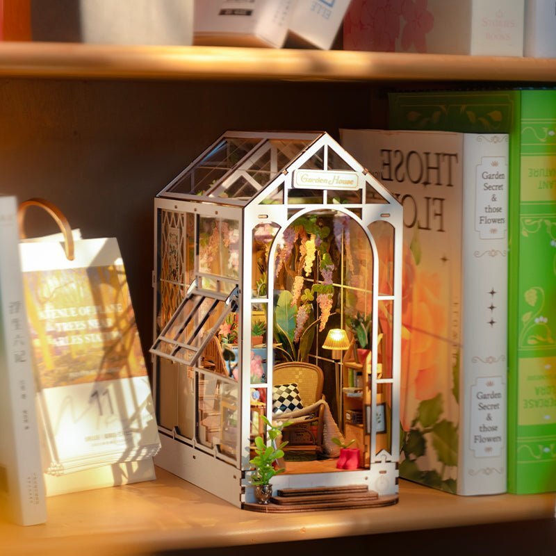 📖Garden House 3D Wooden DIY Book Nook-J